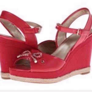 CIRCA JOAN & DAVID LUXE /  red bow wedges